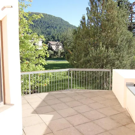 Residenza Lagrev 1 1 2 Zimmerwohnung Nr 001 - Typ 15a - Hochparterre - Nord West דירה