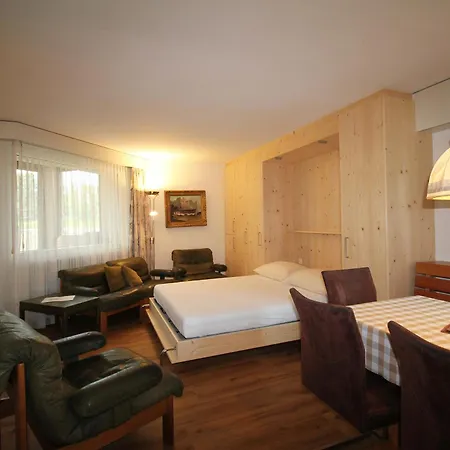 Residenza Lagrev 1 1 2 Zimmerwohnung Nr 001 - Typ 15a - Hochparterre - Nord West * Sils Maria