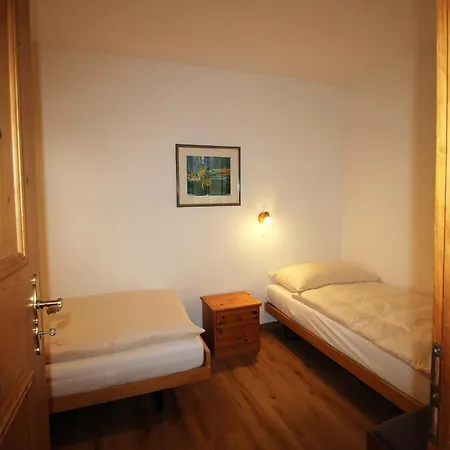 Residenza Lagrev 1 1 2 Zimmerwohnung Nr 001 - Typ 15a - Hochparterre - Nord West * Sils Maria